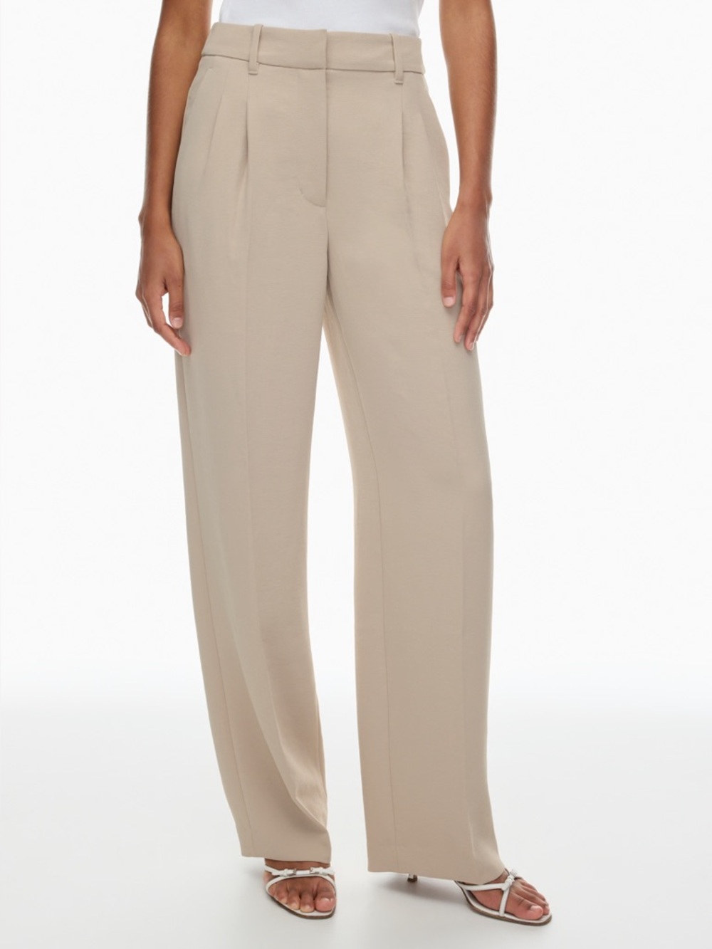 Aritzia The Effortless Pant